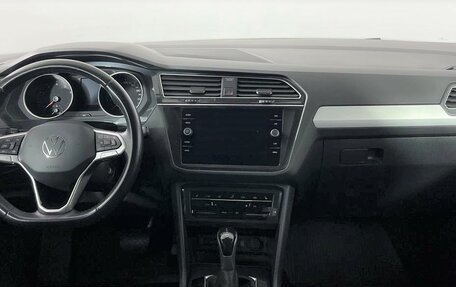 Volkswagen Tiguan II, 2021 год, 2 949 000 рублей, 14 фотография