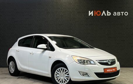 Opel Astra J, 2011 год, 845 000 рублей, 3 фотография