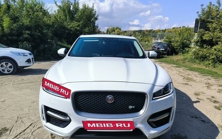 Jaguar F-Pace, 2018 год, 3 600 000 рублей, 3 фотография