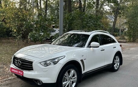 Infiniti QX70, 2013 год, 2 300 000 рублей, 1 фотография