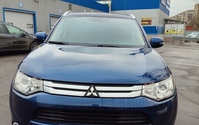 Mitsubishi Outlander III рестайлинг 3, 2014 год, 1 420 000 рублей, 1 фотография