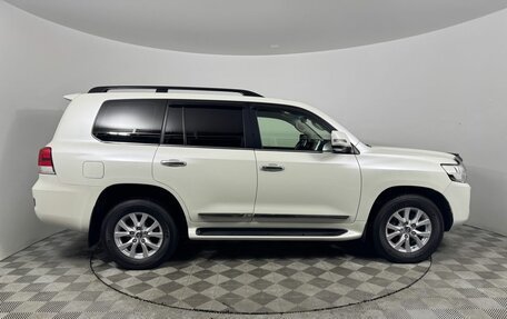 Toyota Land Cruiser 200, 2016 год, 5 349 000 рублей, 4 фотография