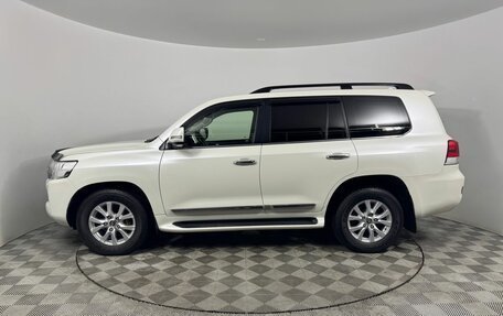 Toyota Land Cruiser 200, 2016 год, 5 349 000 рублей, 8 фотография