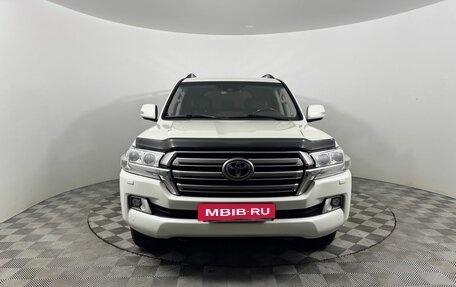 Toyota Land Cruiser 200, 2016 год, 5 349 000 рублей, 2 фотография