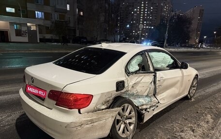 BMW 3 серия, 2012 год, 900 000 рублей, 3 фотография