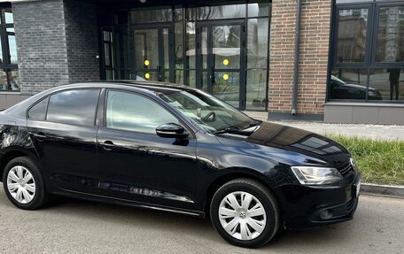 Volkswagen Jetta VI, 2013 год, 1 030 000 рублей, 3 фотография