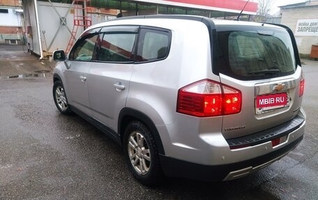 Chevrolet Orlando I, 2012 год, 990 000 рублей, 4 фотография