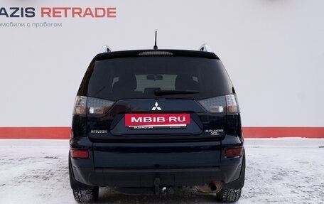 Mitsubishi Outlander III рестайлинг 3, 2010 год, 1 423 000 рублей, 6 фотография