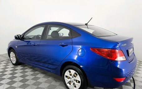 Hyundai Solaris II рестайлинг, 2011 год, 850 000 рублей, 8 фотография