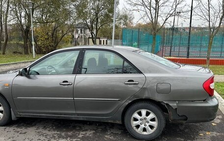 Toyota Camry V40, 2004 год, 540 000 рублей, 1 фотография