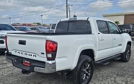 Toyota Tacoma, 2024 год, 6 040 000 рублей, 4 фотография