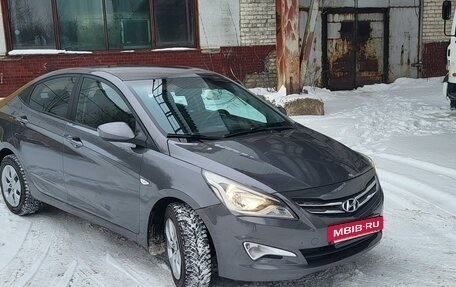 Hyundai Solaris II рестайлинг, 2016 год, 1 040 000 рублей, 2 фотография