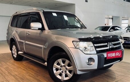 Mitsubishi Pajero IV, 2011 год, 2 200 000 рублей, 3 фотография