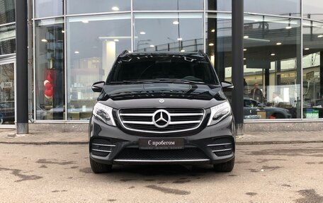 Mercedes-Benz V-Класс, 2018 год, 5 350 000 рублей, 3 фотография