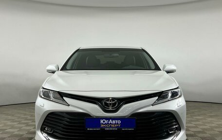 Toyota Camry, 2019 год, 3 175 000 рублей, 2 фотография