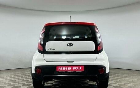 KIA Soul II рестайлинг, 2017 год, 1 685 000 рублей, 5 фотография