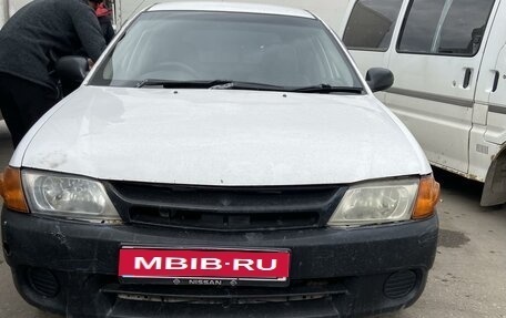 Nissan AD II, 2001 год, 210 000 рублей, 1 фотография