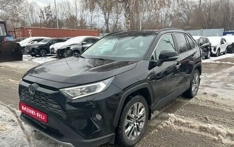 Toyota RAV4, 2020 год, 3 550 000 рублей, 1 фотография