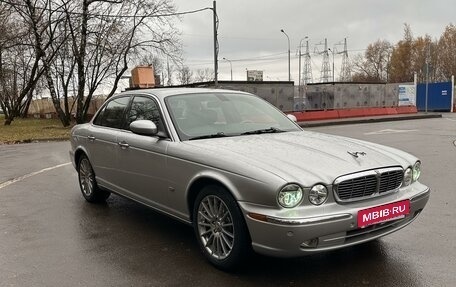 Jaguar XJ III (X350), 2005 год, 1 630 000 рублей, 3 фотография