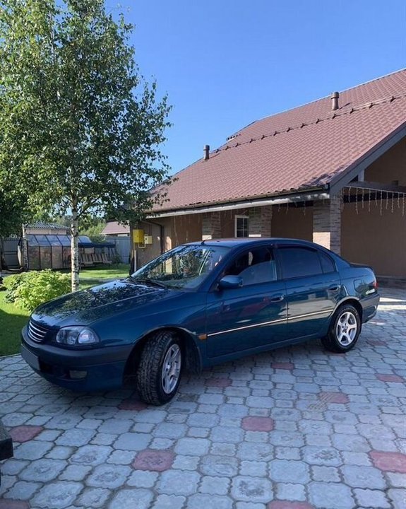 Toyota Avensis, 1998 год, 700 000 рублей, 4 фотография