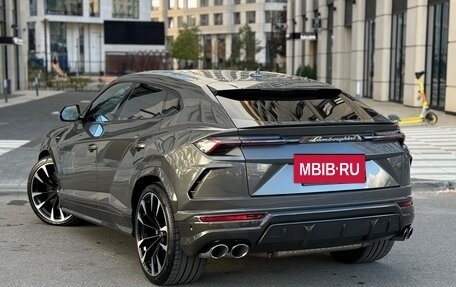 Lamborghini Urus I, 2021 год, 29 000 000 рублей, 9 фотография