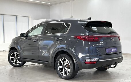 KIA Sportage IV рестайлинг, 2018 год, 2 370 000 рублей, 3 фотография