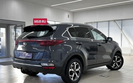 KIA Sportage IV рестайлинг, 2018 год, 2 370 000 рублей, 5 фотография