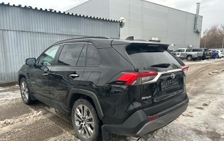 Toyota RAV4, 2020 год, 3 550 000 рублей, 4 фотография