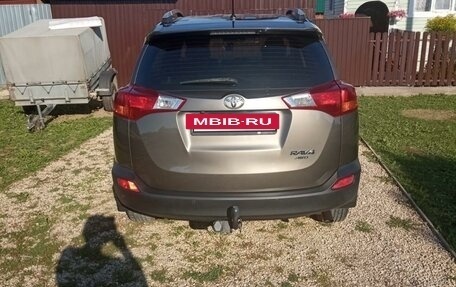 Toyota RAV4, 2013 год, 1 820 000 рублей, 2 фотография