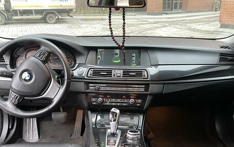 BMW 5 серия, 2010 год, 1 350 000 рублей, 9 фотография