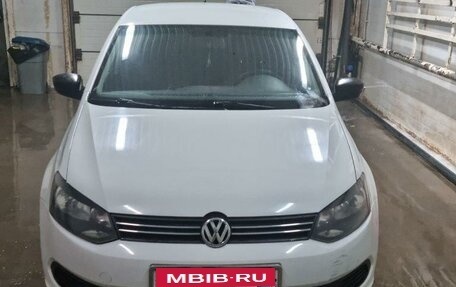 Volkswagen Polo VI (EU Market), 2013 год, 880 000 рублей, 2 фотография