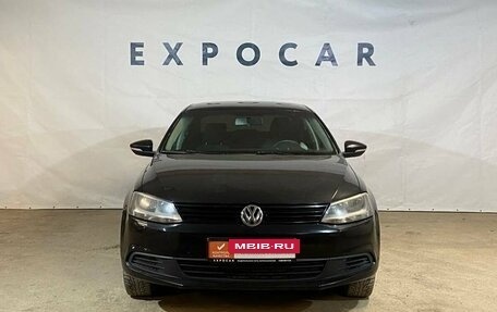 Volkswagen Jetta VI, 2013 год, 1 160 000 рублей, 2 фотография