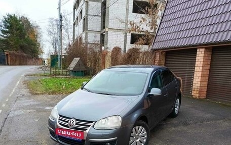 Volkswagen Jetta VI, 2009 год, 680 000 рублей, 10 фотография