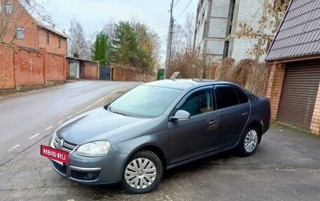 Volkswagen Jetta VI, 2009 год, 680 000 рублей, 8 фотография