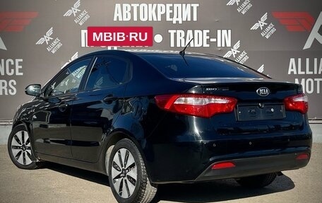 KIA Rio III рестайлинг, 2013 год, 990 000 рублей, 5 фотография