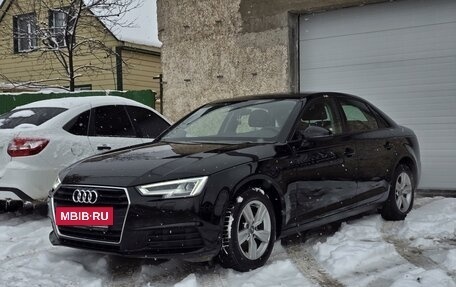 Audi A4, 2018 год, 2 750 000 рублей, 7 фотография