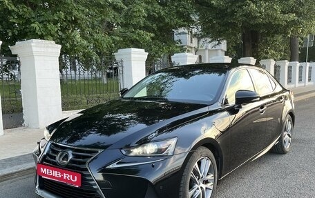 Lexus IS III, 2019 год, 3 500 000 рублей, 3 фотография