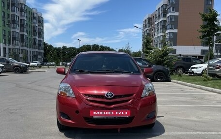 Toyota Yaris III рестайлинг, 2006 год, 750 000 рублей, 4 фотография