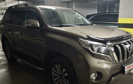 Toyota Land Cruiser Prado 150 рестайлинг 2, 2016 год, 4 500 000 рублей, 8 фотография