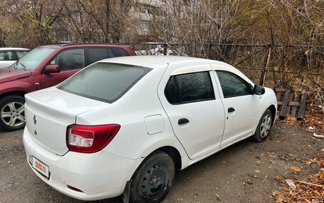 Renault Logan II, 2018 год, 339 000 рублей, 2 фотография