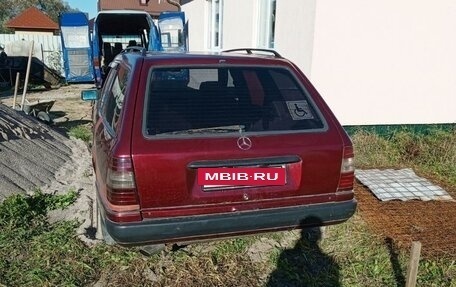 Mercedes-Benz W124, 1990 год, 250 000 рублей, 2 фотография