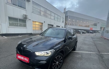 BMW X5, 2019 год, 7 100 000 рублей, 3 фотография