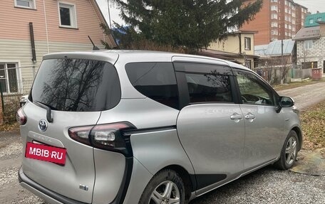 Toyota Sienta II, 2017 год, 1 700 000 рублей, 4 фотография