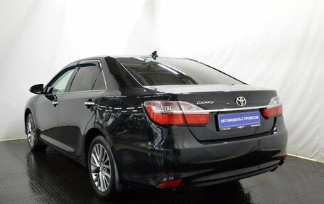 Toyota Camry, 2017 год, 2 350 000 рублей, 7 фотография