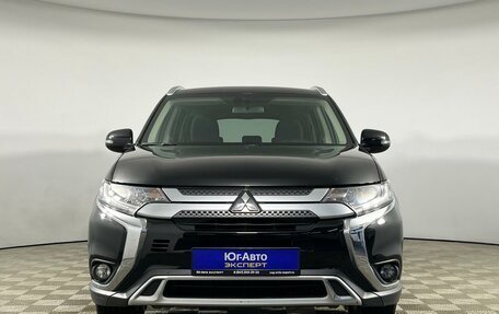 Mitsubishi Outlander III рестайлинг 3, 2019 год, 2 418 000 рублей, 2 фотография