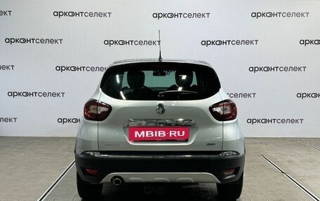 Renault Kaptur I рестайлинг, 2019 год, 1 920 000 рублей, 8 фотография