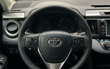 Toyota RAV4, 2017 год, 2 575 000 рублей, 15 фотография