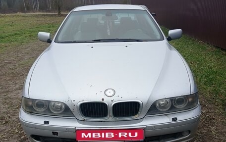 BMW 5 серия, 2002 год, 430 000 рублей, 1 фотография