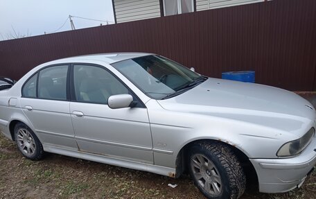 BMW 5 серия, 2002 год, 430 000 рублей, 2 фотография