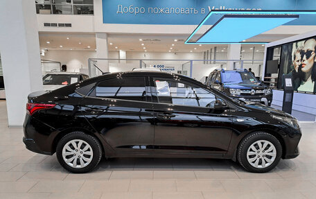 Hyundai Solaris II рестайлинг, 2020 год, 1 428 000 рублей, 4 фотография